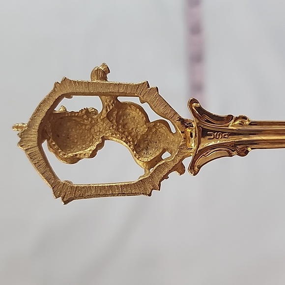 Vintage Diamond Cut Brass Unicorn Novelty Desktop Call Bell - Picture 9 of 10